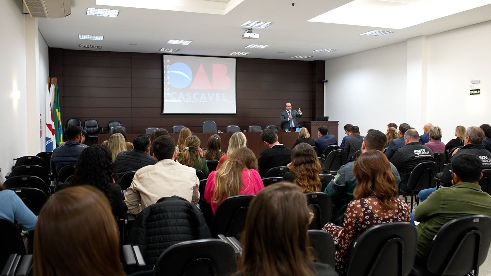 OAB Cascavel realiza workshop com jornalistas sobre processo eleitoral